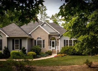 Jak wyposażyć sklep z zabawkami?