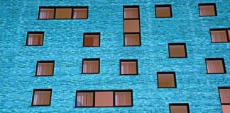 Rodzice nie powinni pozwalać na picie alkoholu nastolatkom