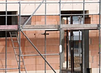 Jak ocieplić drzwi tapicerka?