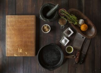 Dlaczego żeliwo pęka?