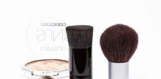 Jakie maty do wygłuszenia drzwi?