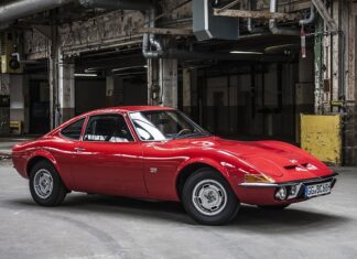 Ile pali Opel Vivaro? Ile pali Opel Vivaro?