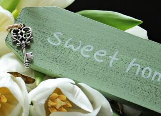 Jak zrobić breloczek z włóczki?