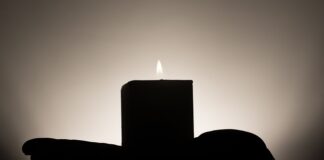 Jaki materiał nie przepuszcza ciepła?