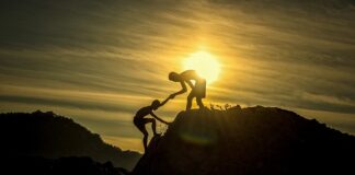 Co ile powinno się prać kanapę?