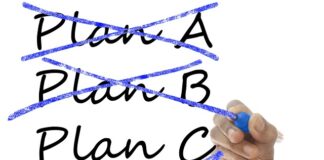 Czy AC w PZU obejmuje szyby?