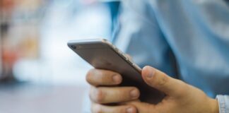 Co oznacza e6 na szybie?