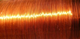 Co lepsze poliamid czy elastan?